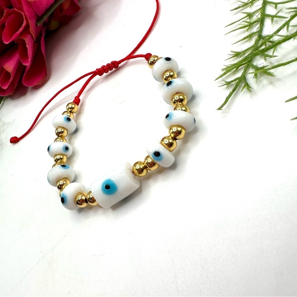 NEW⚜️Spun Glass White Evil Charm Bracelet - Picture 3 of 5